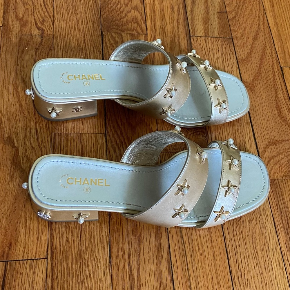Chanel Gold Star Embellished Sandals - Picture 8 of 8